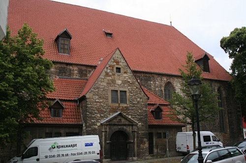 IMG_4005.JPG Nordportal der Bachkirche Arnstadt